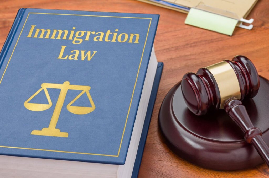 Why Immigration Attorneys Need an Online Mail Provider